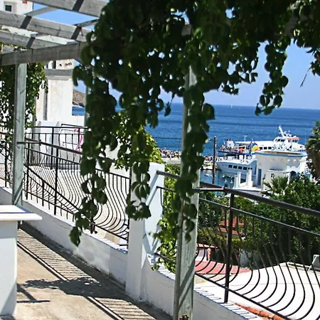 Daire George Livadia (Tilos)