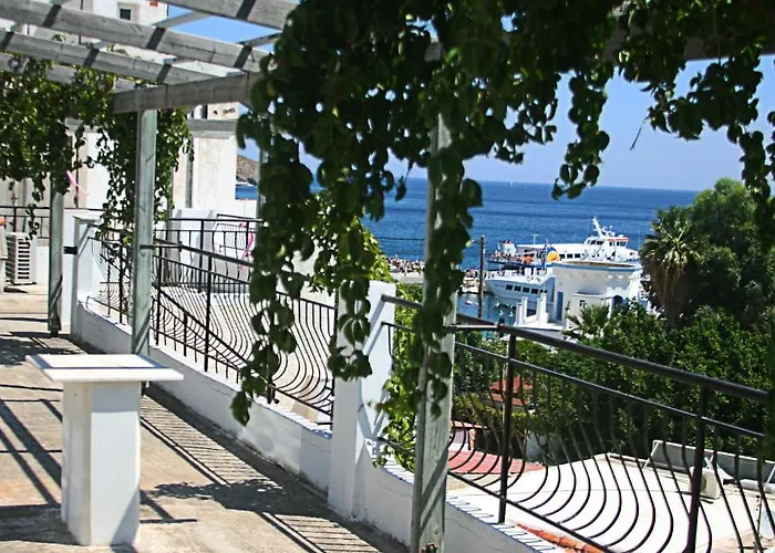 شقة George Livadia (Tilos)